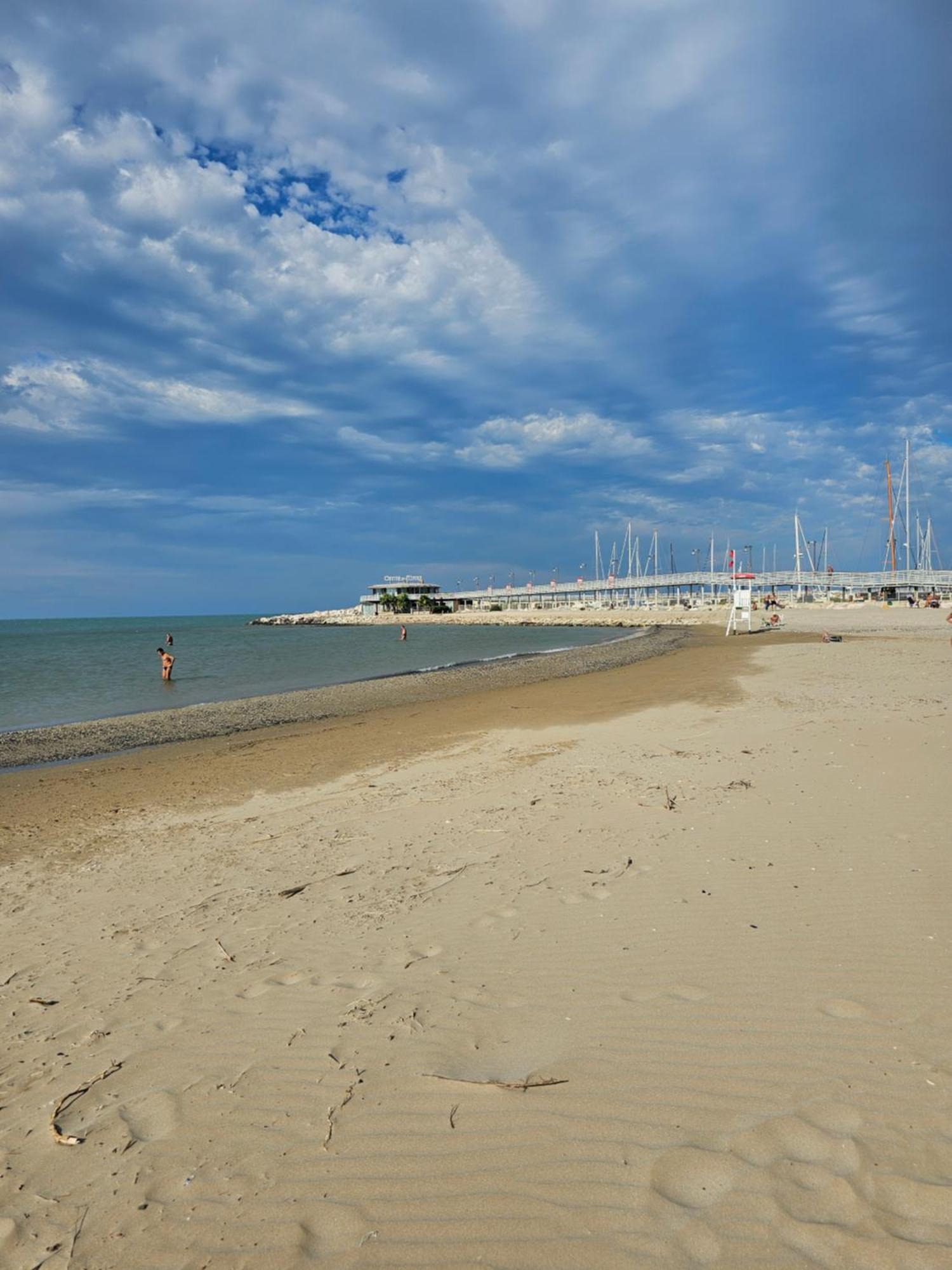 Cattolica Apartments Exteriér fotografie